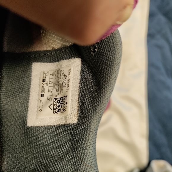 Merrell Running Shoes - Picture 4 of 4